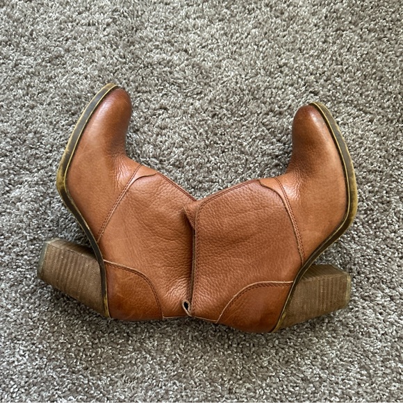 Lucky Brand Ankle Booties Camel Size 6.5 - Picture 11 of 11